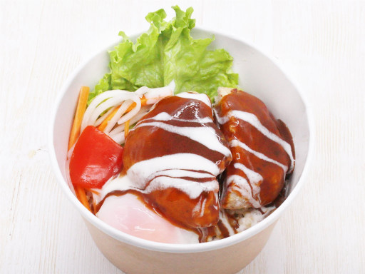 自家製デミソース！温玉ロコモコ